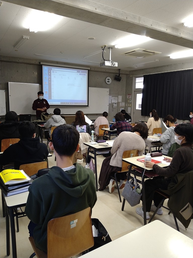 言語聴覚士専門学校講義の様子